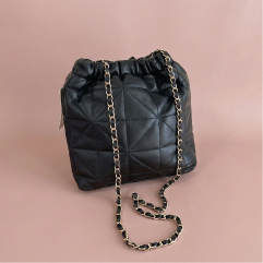 Bolso negro